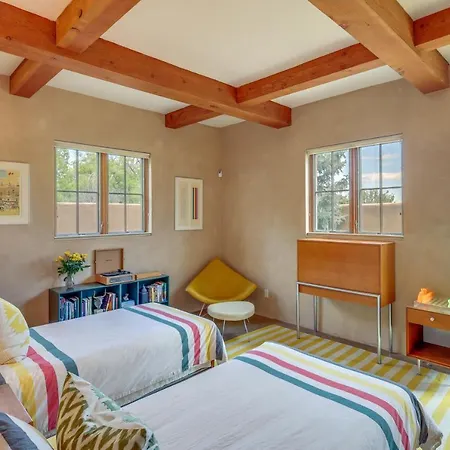 Luxe & Stylish Near Downtown! * Santa Fe