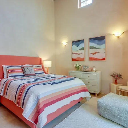Luxe & Stylish Near Downtown! *